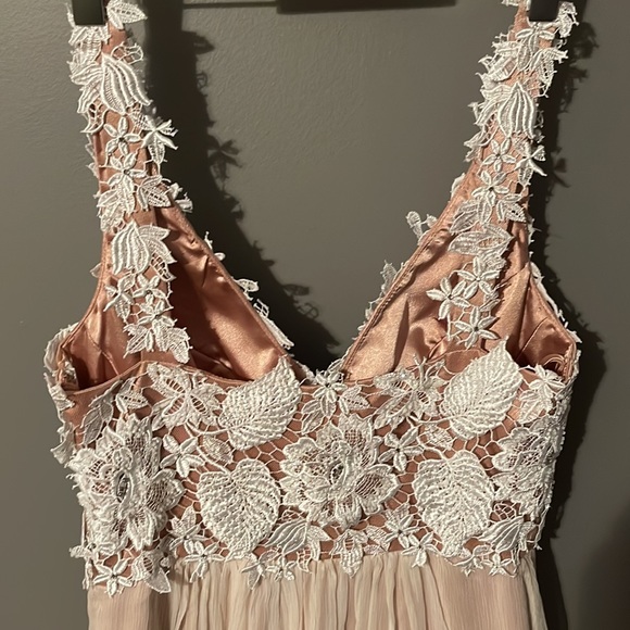 Jovani Silk/Lace Dress - Picture 4 of 7